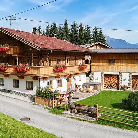 Holiday home Grosses