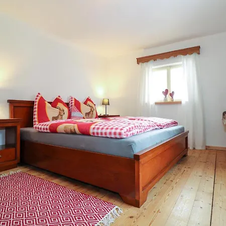 Grosses Holiday home Kolsassberg
